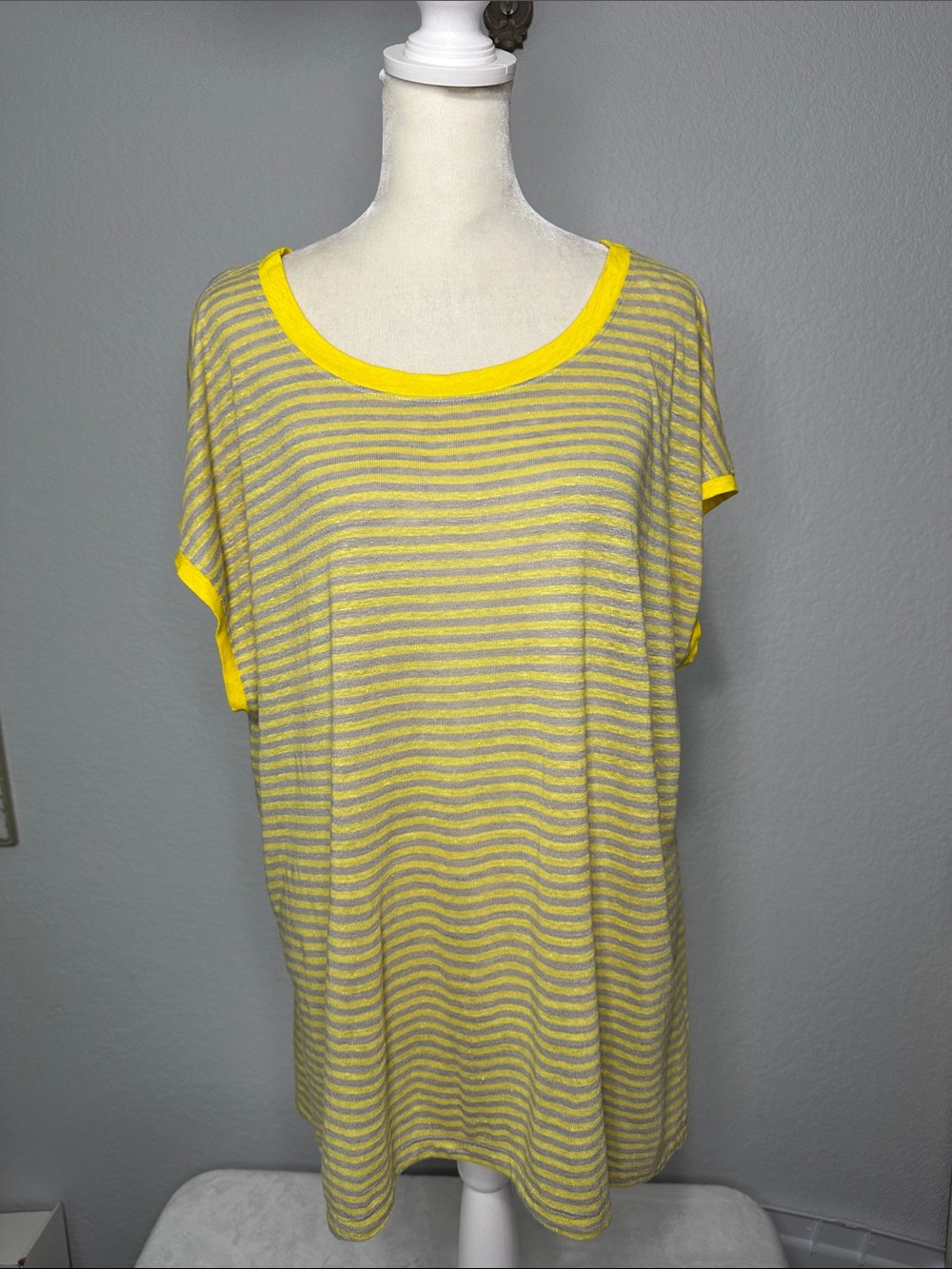 Eileen Fisher Linen Yellow and Gray Striped Scoop Neck Short Sleeve Tee Medium